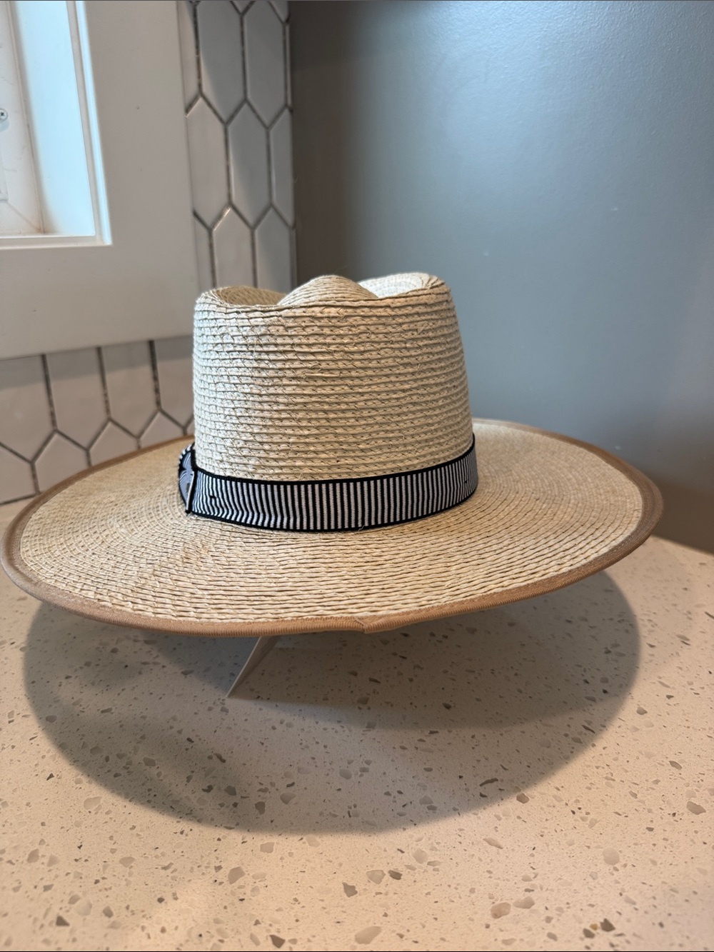 Brixton Natural Jo Rancher Straw Hat with Black white Band size M - Picture 4 of 7